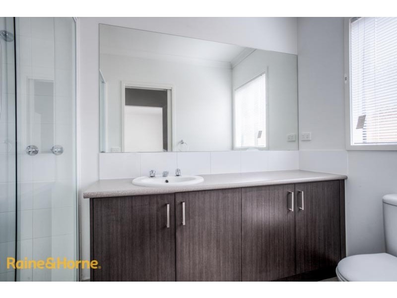 12 Keeper Street, Sunbury VIC 3429