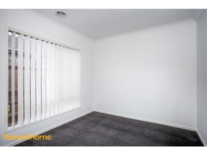 12 Keeper Street, Sunbury VIC 3429