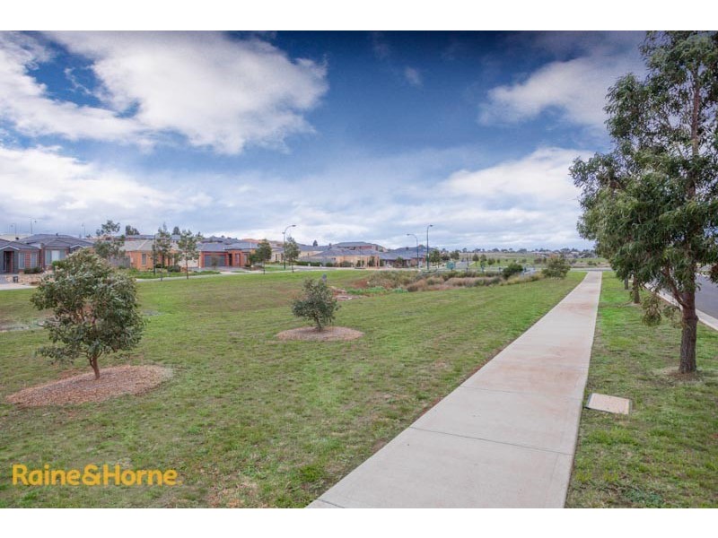 12 Keeper Street, Sunbury VIC 3429