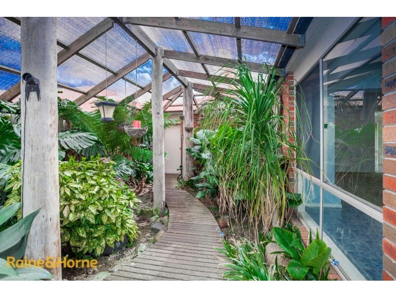 41 Charter Road East, Sunbury VIC 3429