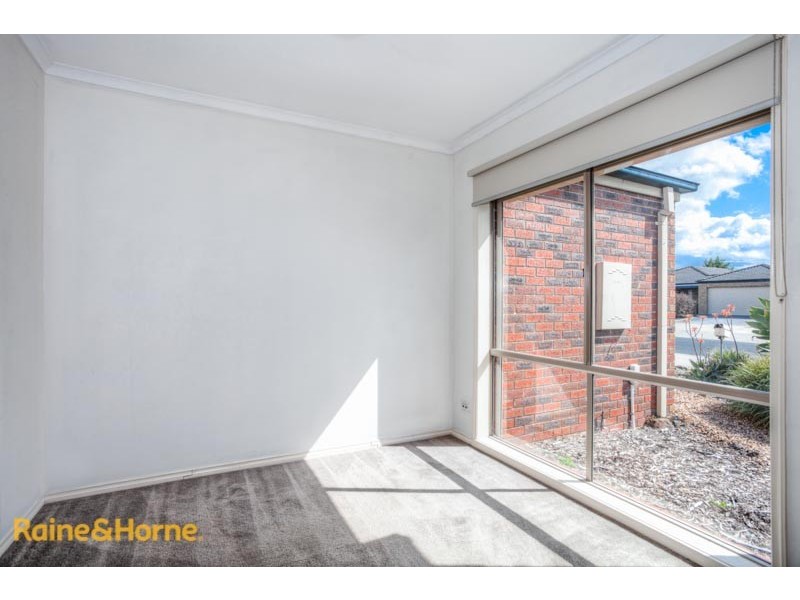 41 Charter Road East, Sunbury VIC 3429