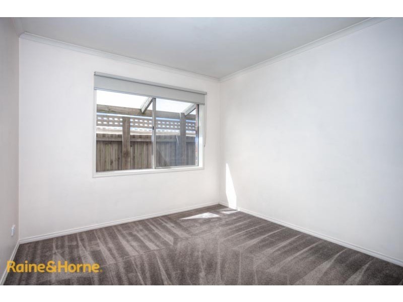 41 Charter Road East, Sunbury VIC 3429