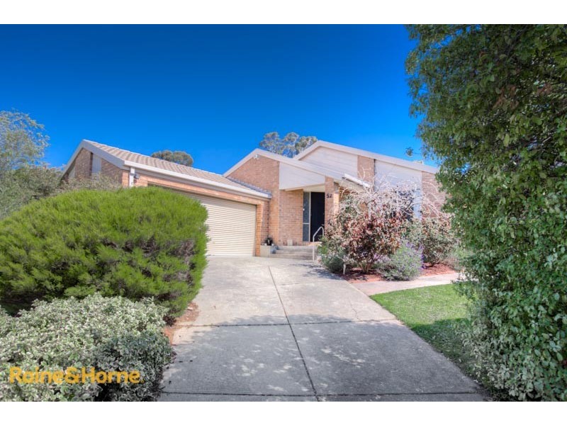 52 Olive Grove, Sunbury VIC 3429