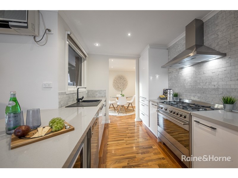 3 Windarra Court, Sunbury VIC 3429