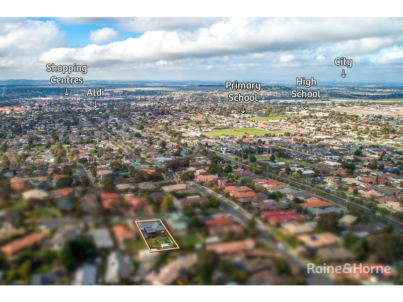 3 Windarra Court, Sunbury VIC 3429