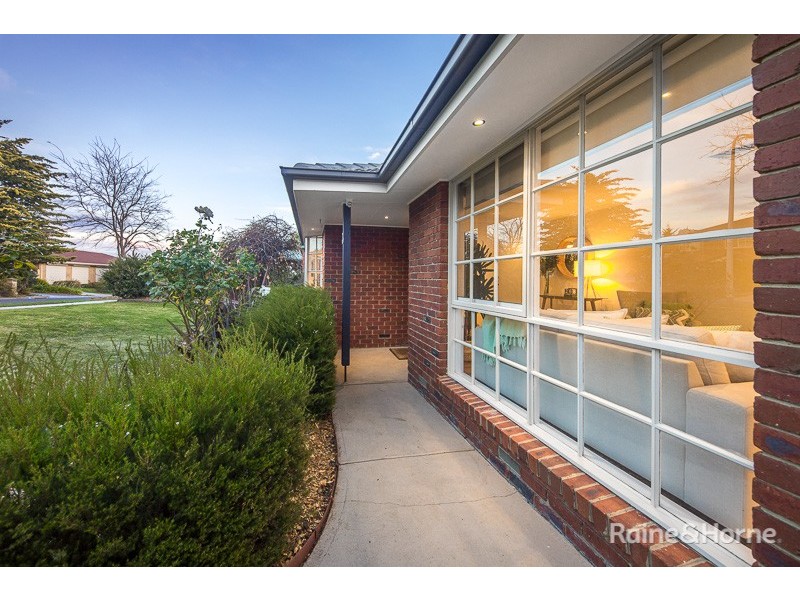 3 Windarra Court, Sunbury VIC 3429