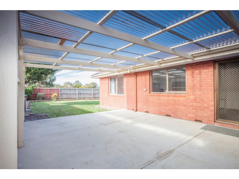 18 Briarwood Court, Sunbury VIC 3429