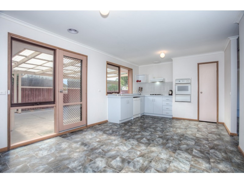 18 Briarwood Court, Sunbury VIC 3429