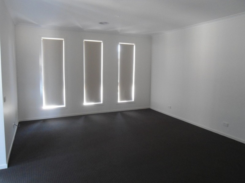 25 Jersey Drive, Sunbury VIC 3429
