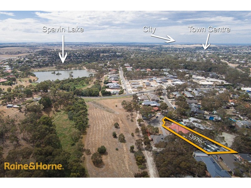 11 Swift Parrot Close, Sunbury VIC 3429