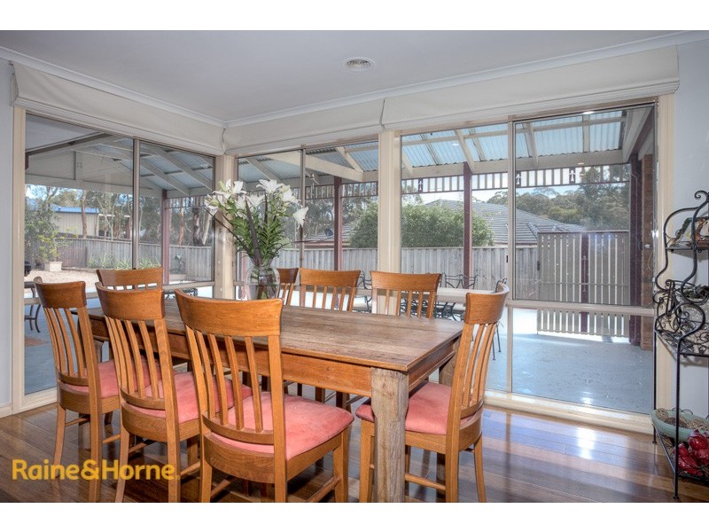 11 Swift Parrot Close, Sunbury VIC 3429