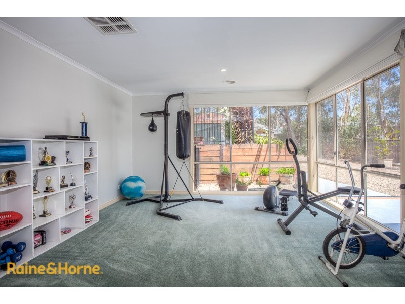 11 Swift Parrot Close, Sunbury VIC 3429