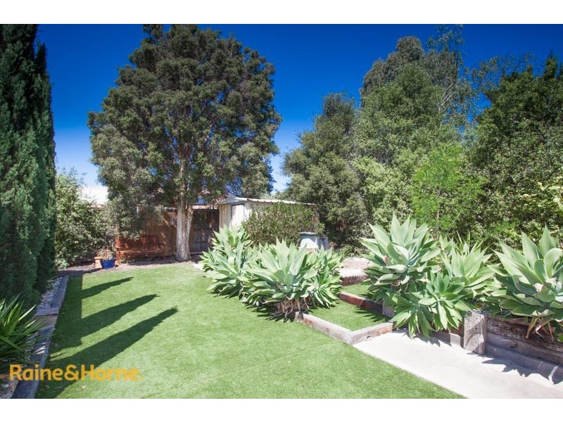 49 Olive Grove, Sunbury VIC 3429