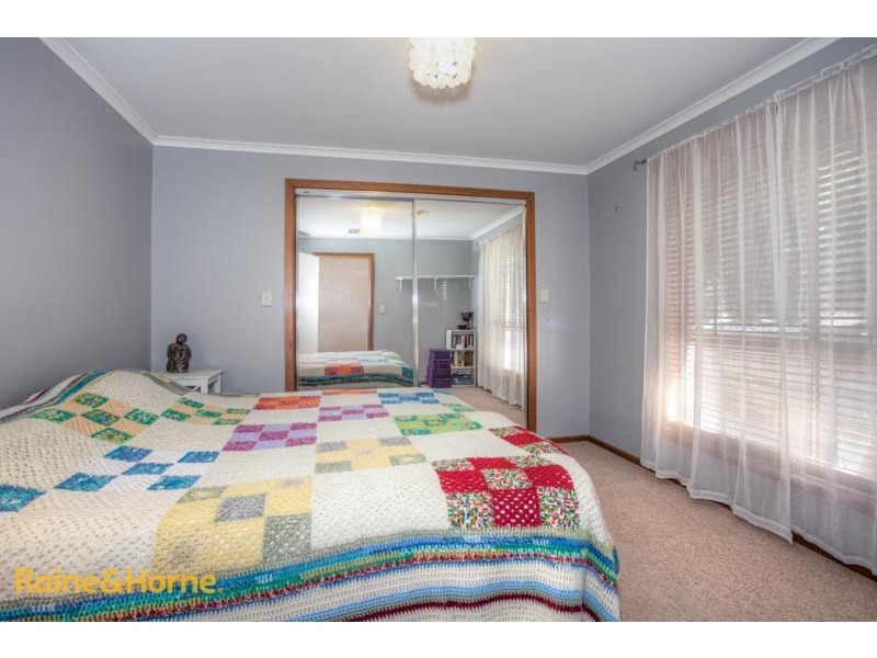 49 Olive Grove, Sunbury VIC 3429