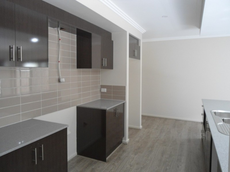 45 COURTNEY DRIVE, Sunbury VIC 3429