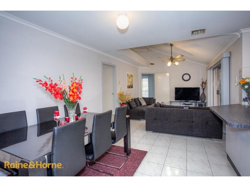 4 Scotch Court, Sunbury VIC 3429