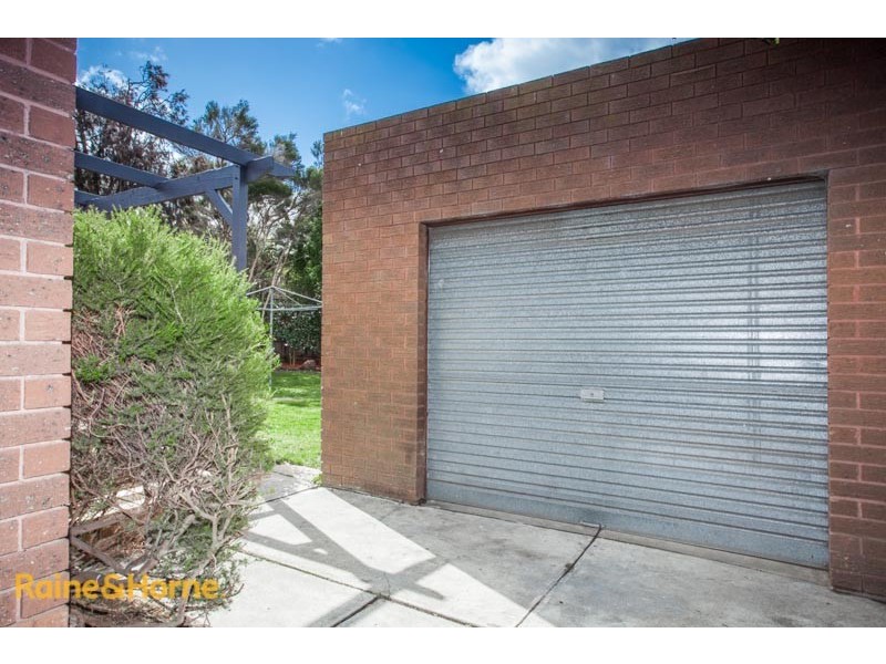 76 McKell Avenue, Sunbury VIC 3429