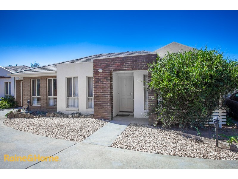 7/40-42 Darbyshire Street, Sunbury VIC 3429