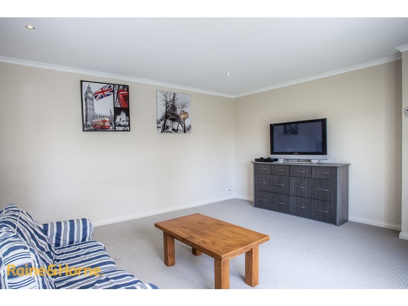 7/40-42 Darbyshire Street, Sunbury VIC 3429