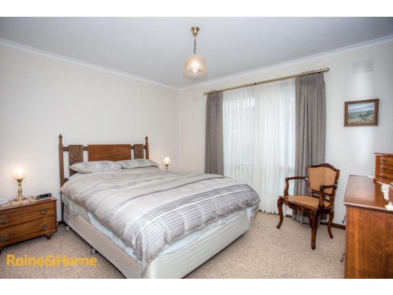 49 Darbyshire Street, Sunbury VIC 3429