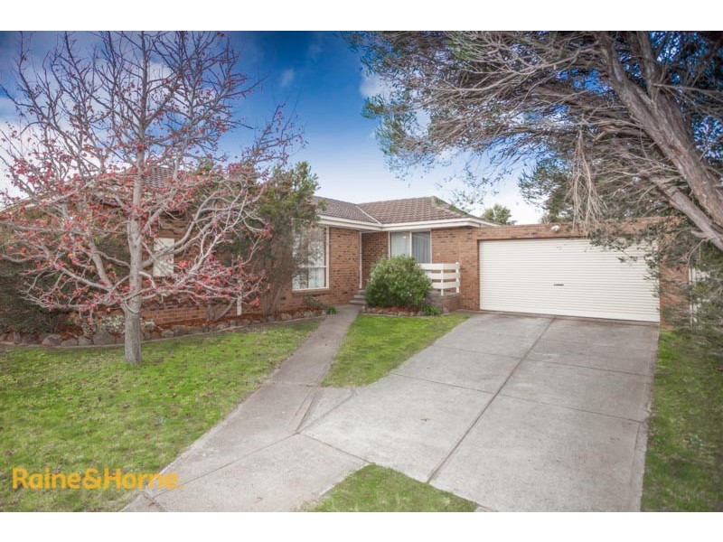 49 Darbyshire Street, Sunbury VIC 3429