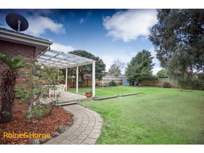 49 Darbyshire Street, Sunbury VIC 3429