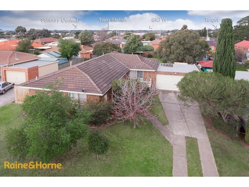 49 Darbyshire Street, Sunbury VIC 3429