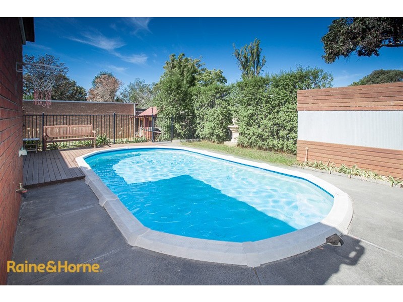 37 Calder Highway, Diggers Rest VIC 3427