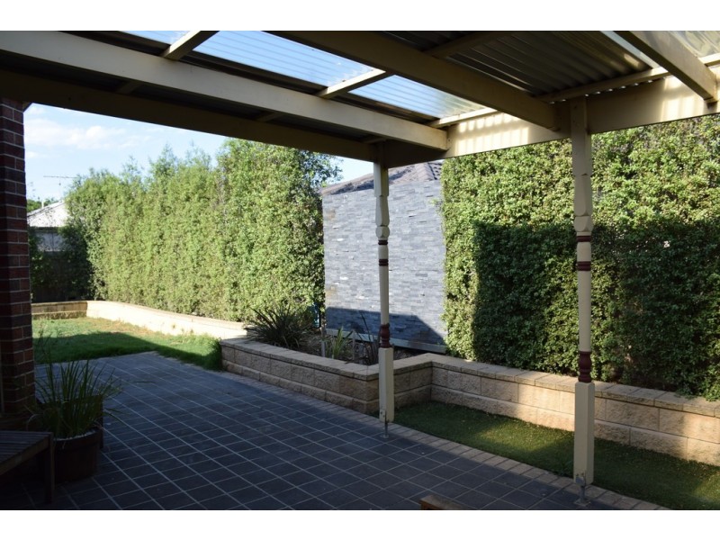 26 YARDLEY STREET, Sunbury VIC 3429