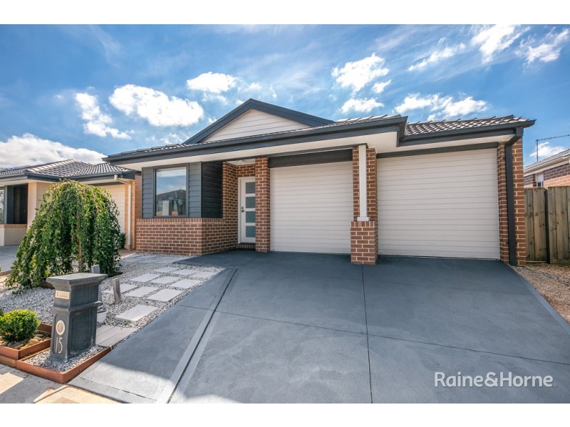 15 Clacy Street, Diggers Rest VIC 3427
