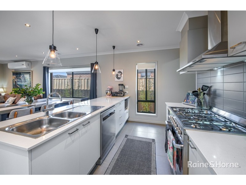 15 Clacy Street, Diggers Rest VIC 3427