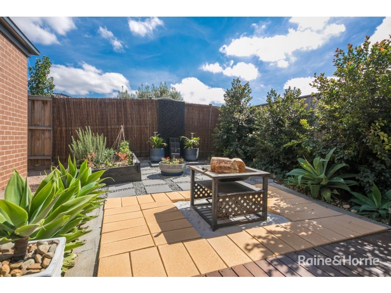 15 Clacy Street, Diggers Rest VIC 3427