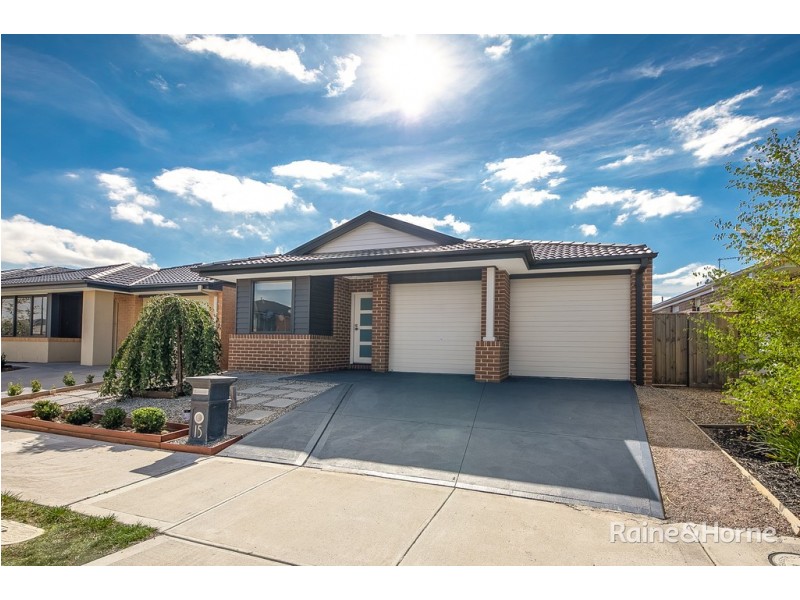 15 Clacy Street, Diggers Rest VIC 3427