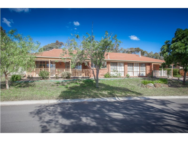 3 Curtin Drive, Sunbury VIC 3429