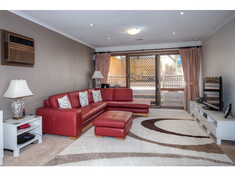 3 Curtin Drive, Sunbury VIC 3429