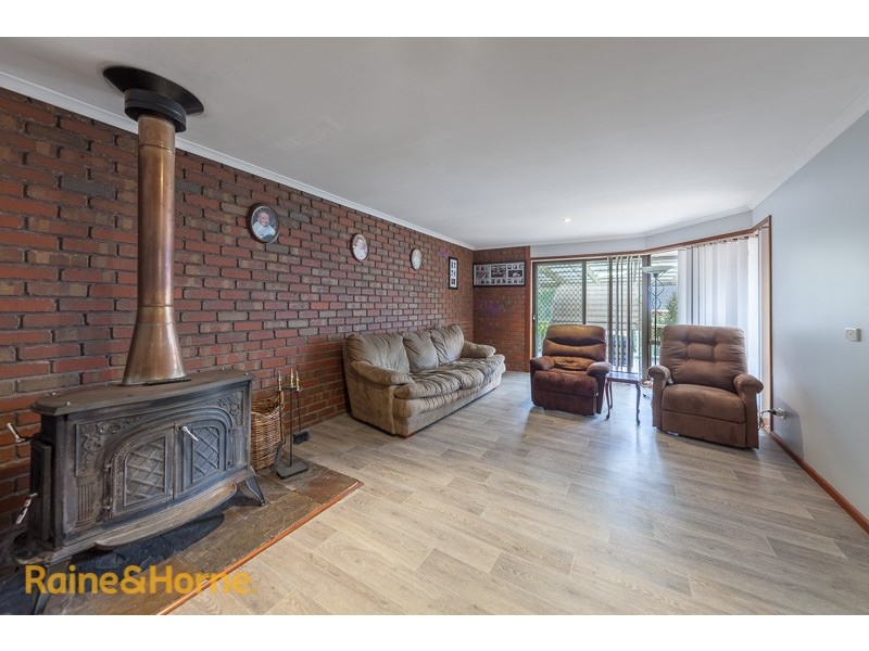 7 Dawn Court, Sunbury VIC 3429