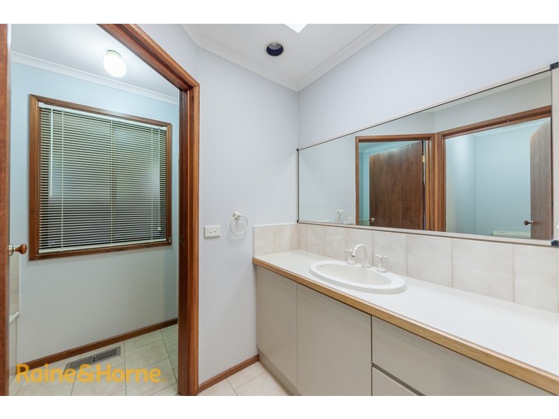 7 Dawn Court, Sunbury VIC 3429