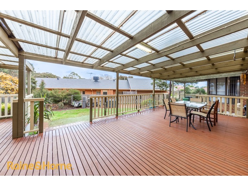 7 Dawn Court, Sunbury VIC 3429