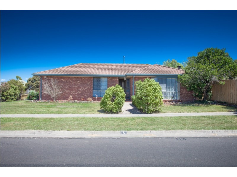 6 Marjorie Avenue, Sunbury VIC 3429