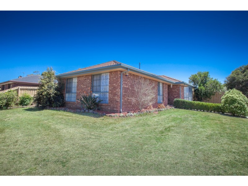6 Marjorie Avenue, Sunbury VIC 3429