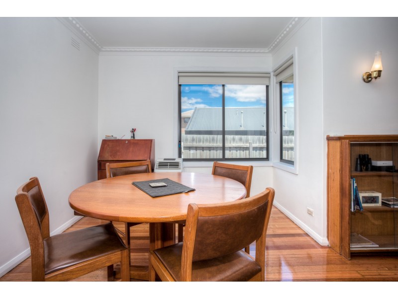 60 Riddell Road, Sunbury VIC 3429