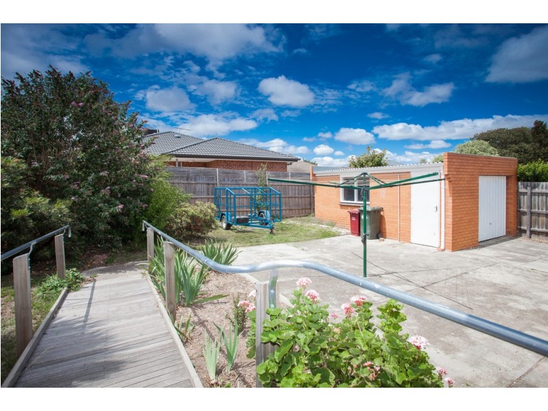 60 Riddell Road, Sunbury VIC 3429