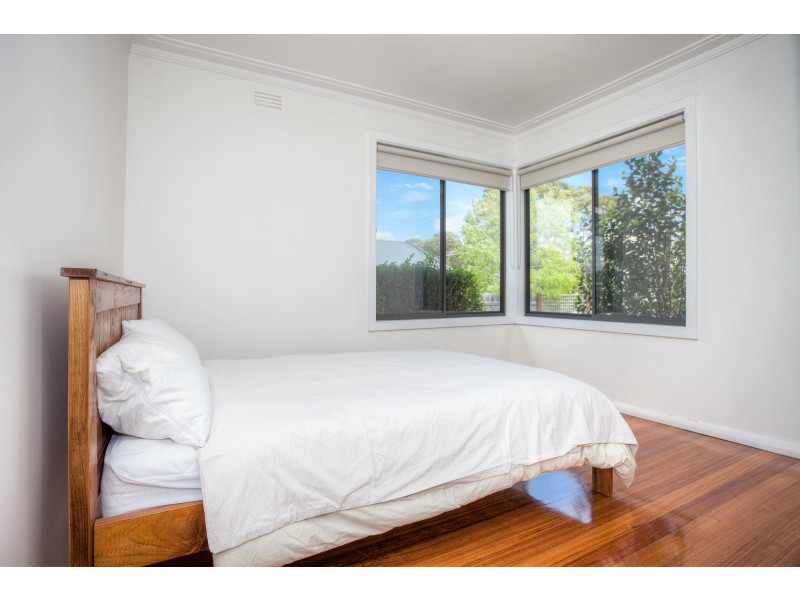 60 Riddell Road, Sunbury VIC 3429