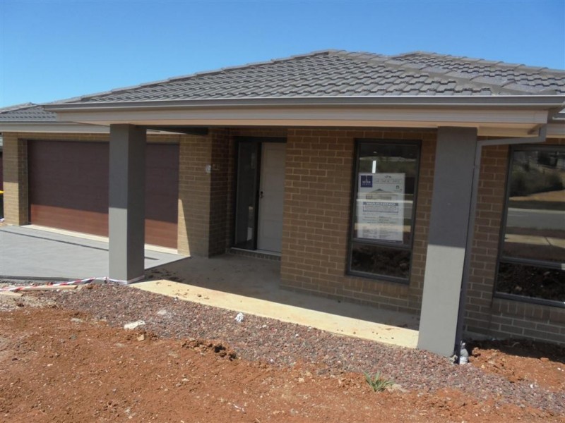 2 JERSEY DRIVE, Sunbury VIC 3429