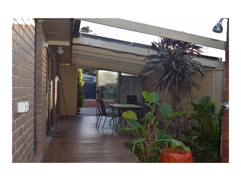 4 Medinah Close, Sunbury VIC 3429