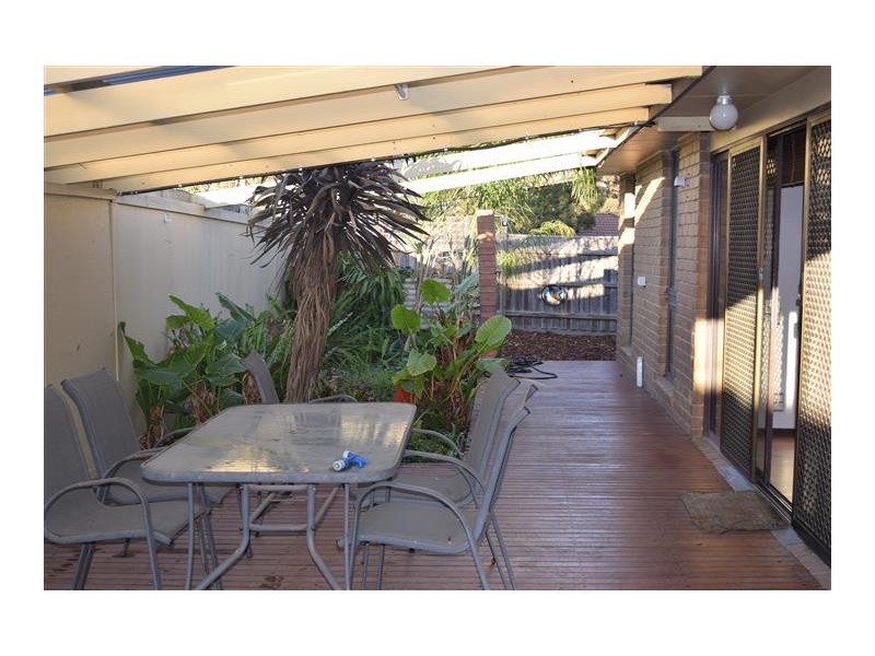 4 Medinah Close, Sunbury VIC 3429