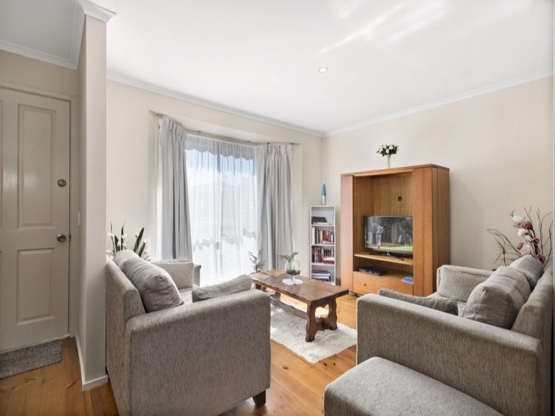 23 Marjorie Avenue, Sunbury VIC 3429