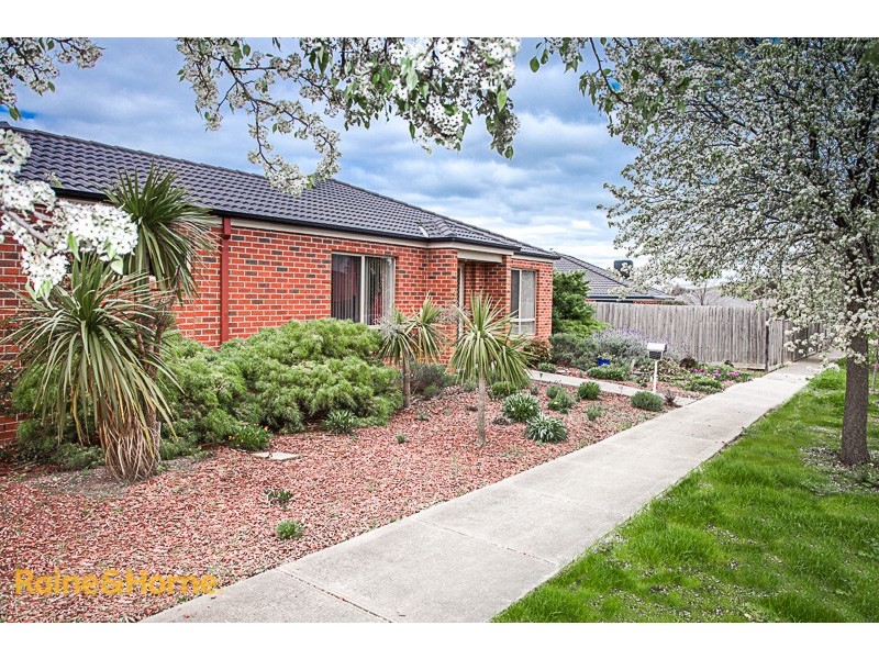 9 Kippax Street, Sunbury VIC 3429