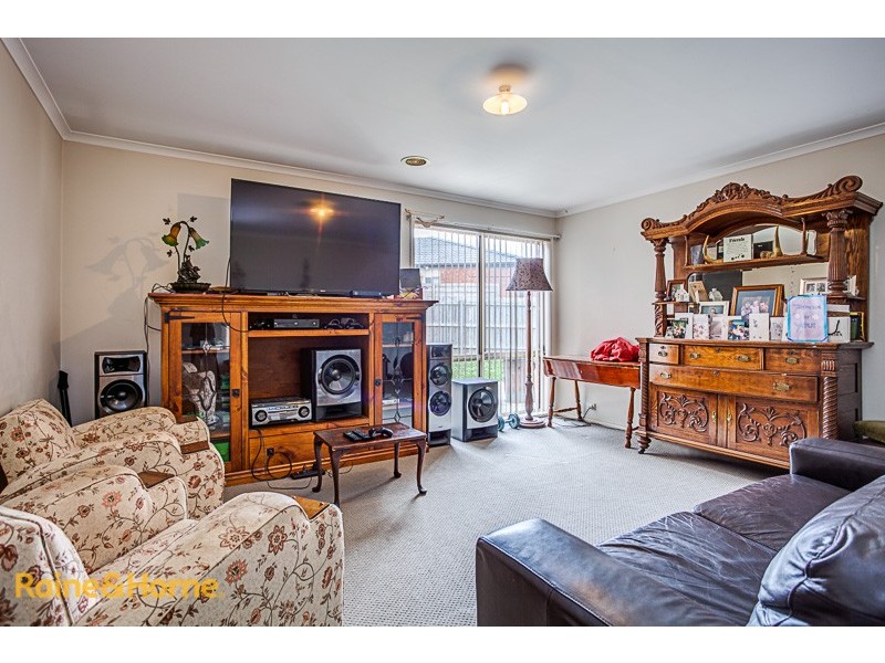 9 Kippax Street, Sunbury VIC 3429