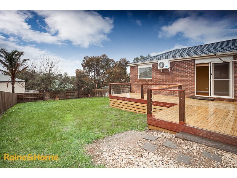 79 Fullbrook Drive, Sunbury VIC 3429
